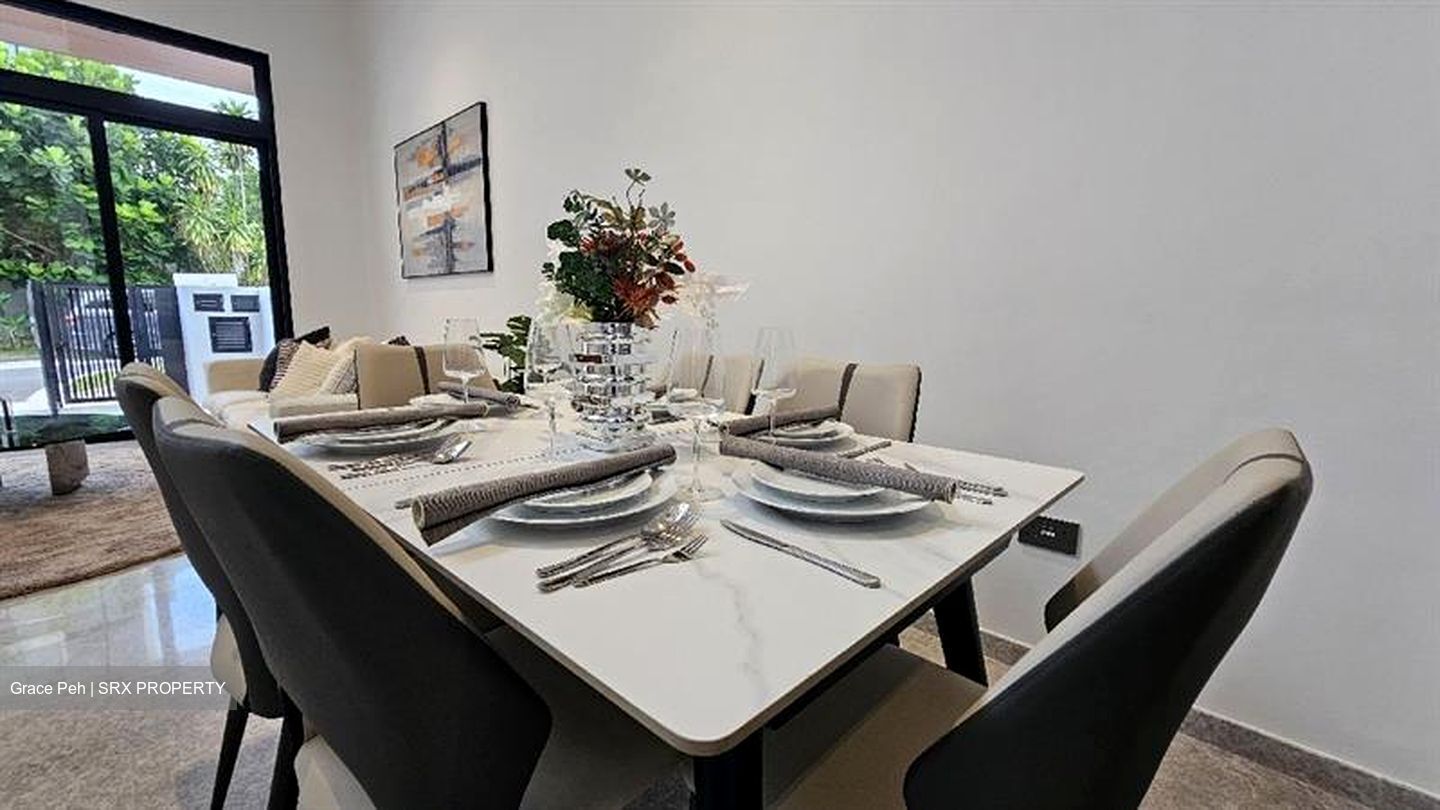 Sembawang Straits Estate (D27), Terrace #597708921